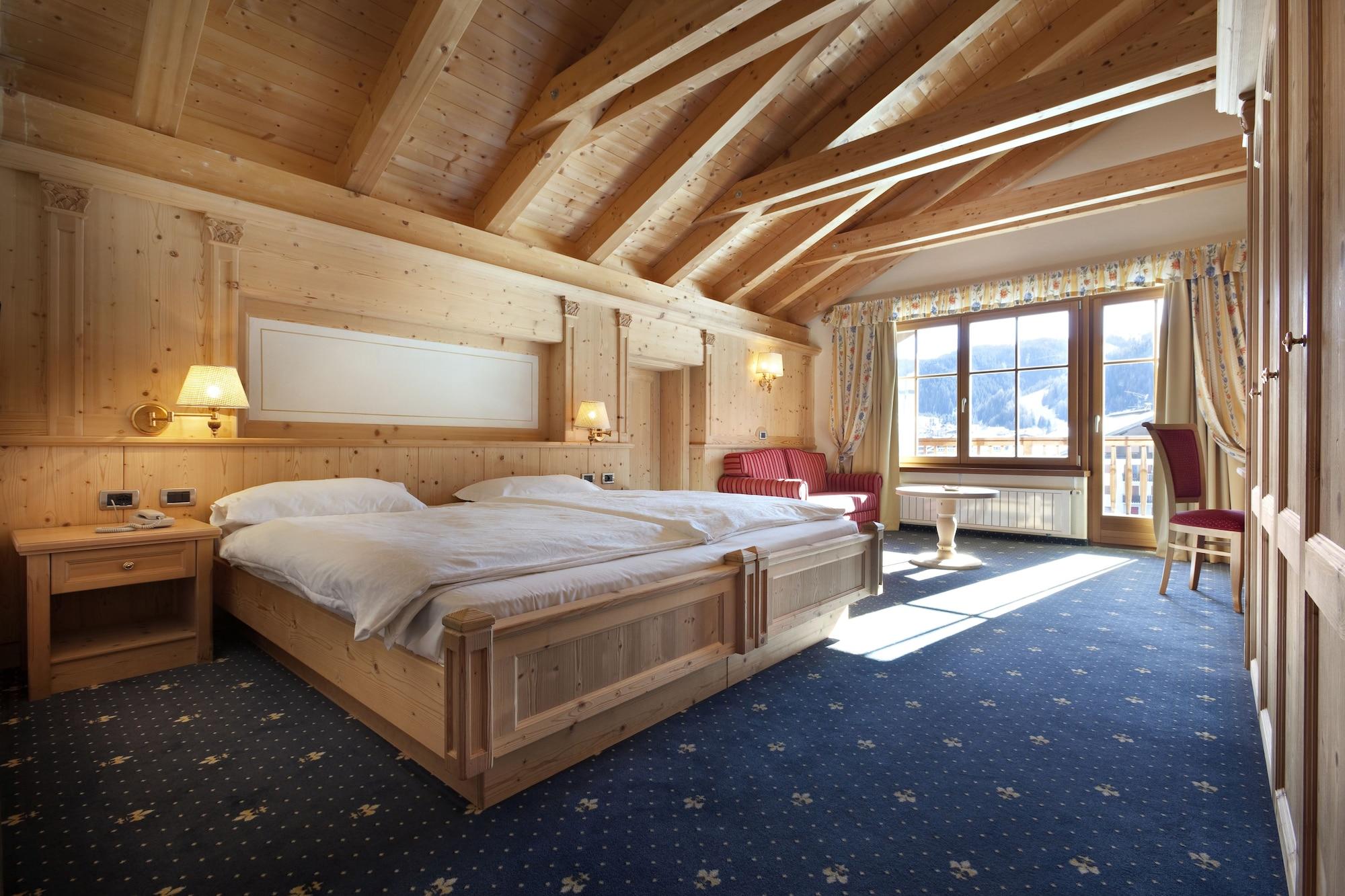 Th Corvara - Greif Hotel Экстерьер фото