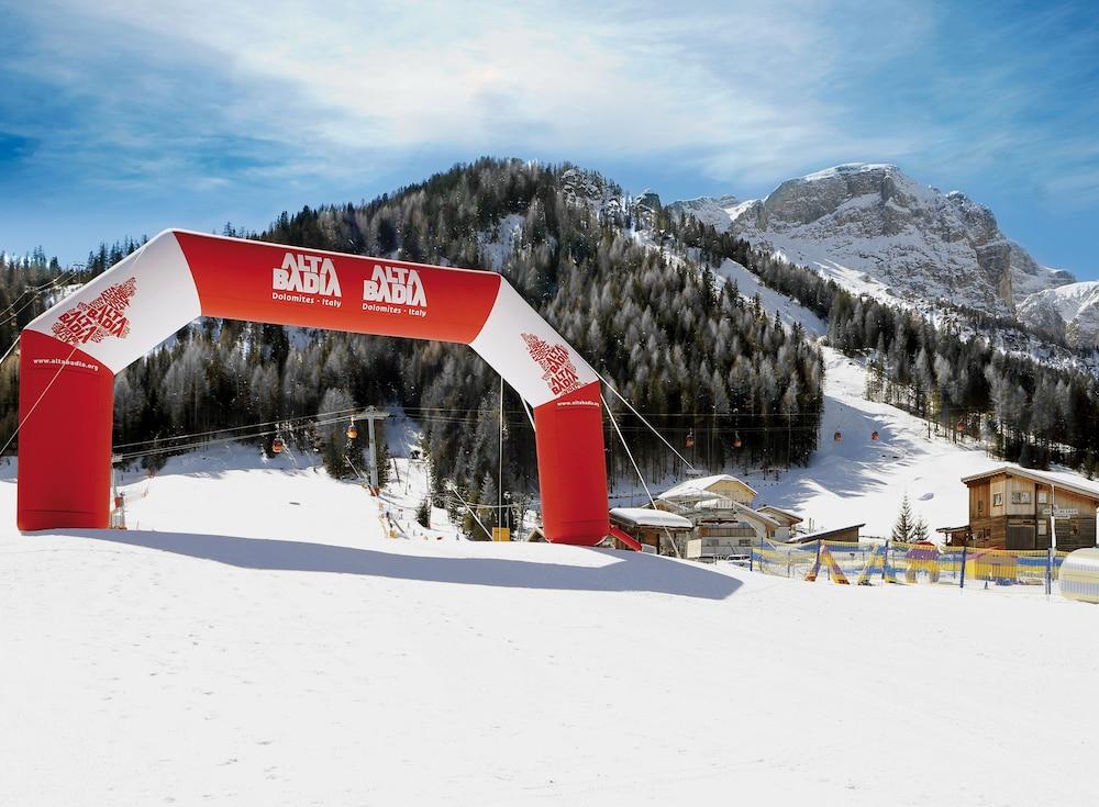 Th Corvara - Greif Hotel Экстерьер фото