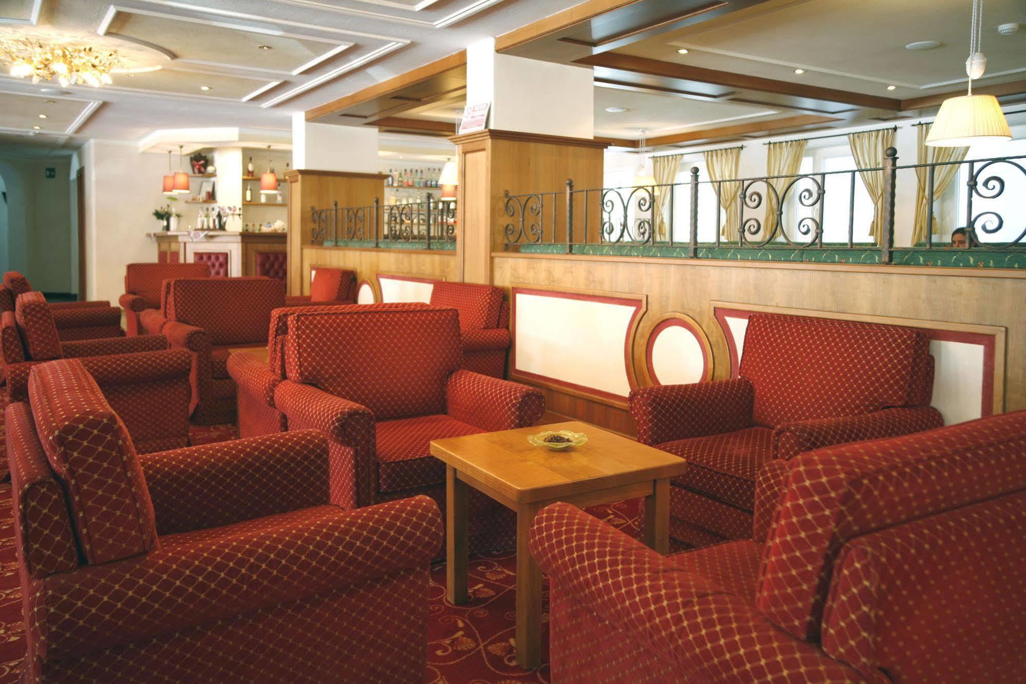 Th Corvara - Greif Hotel Экстерьер фото